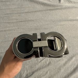 Ferragamo
Men's Reversible Leather Gancini-Buckle Belt